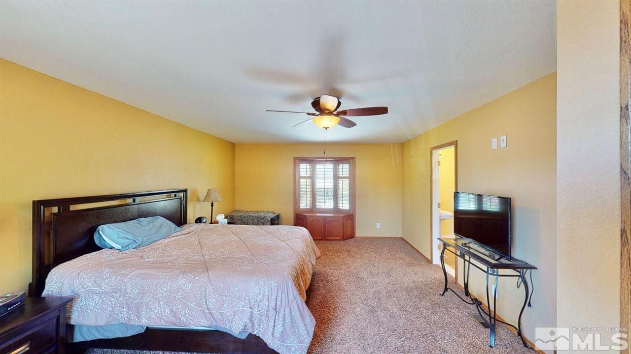 11675 Mistletoe Street Reno, NV 89506 - Photo 15 of 38 Photo 15
