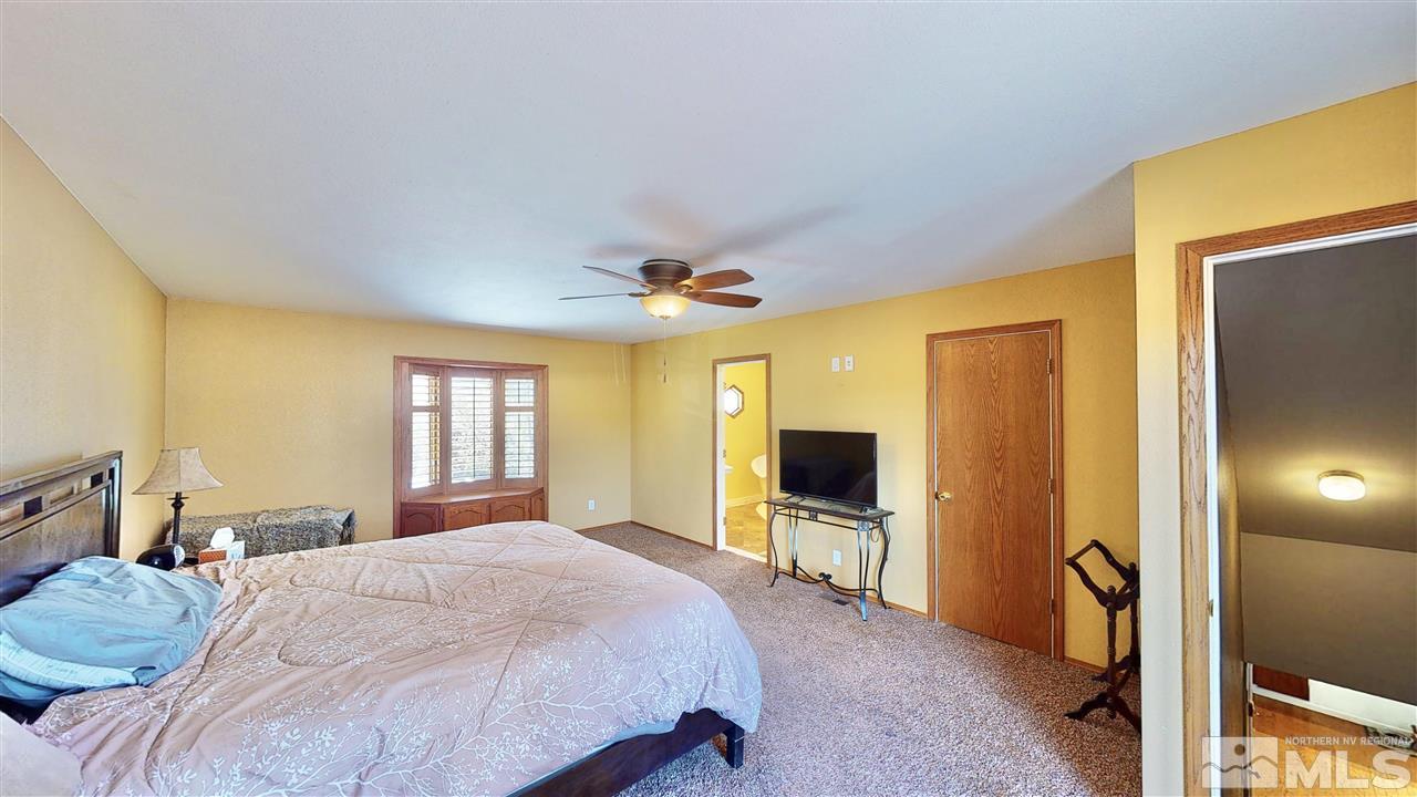11675 Mistletoe Street Reno, NV 89506 - Photo 16 of 38 Photo 16