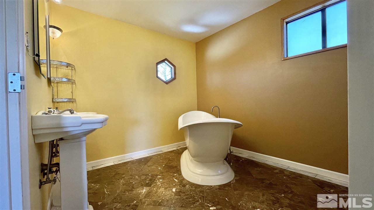 11675 Mistletoe Street Reno, NV 89506 - Photo 19 of 38 Photo 19