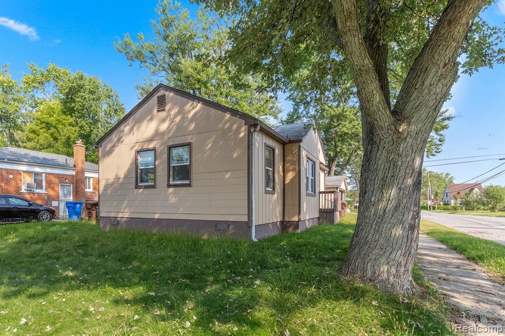 1151 Eastern Street Inkster, MI 48141 - Photo 3 of 27