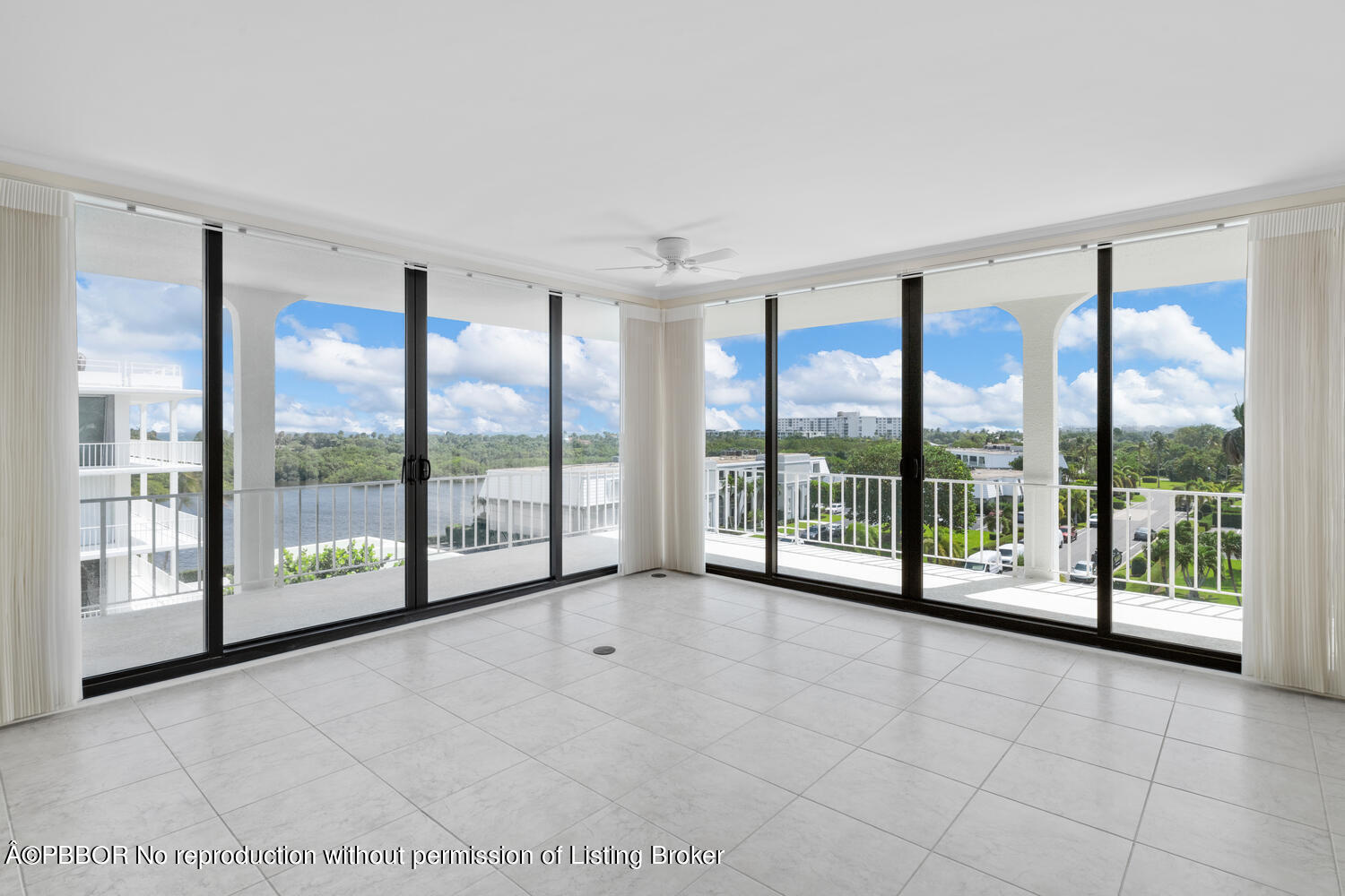2150 Ibis Isle Road, Unit PH 4 Palm Beach, FL 33480 - Photo 6 of 34 2150 Ibis Isle Rd PH4 Palm-large-005-002
