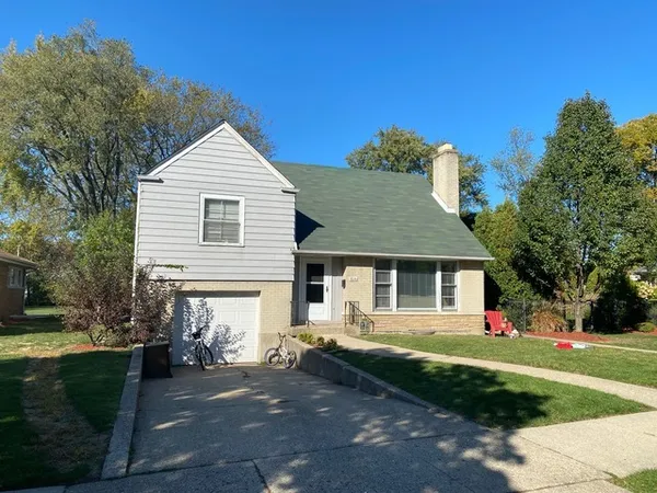 $649,900 | 1016 Arthur Street, Park Ridge, IL 60068
