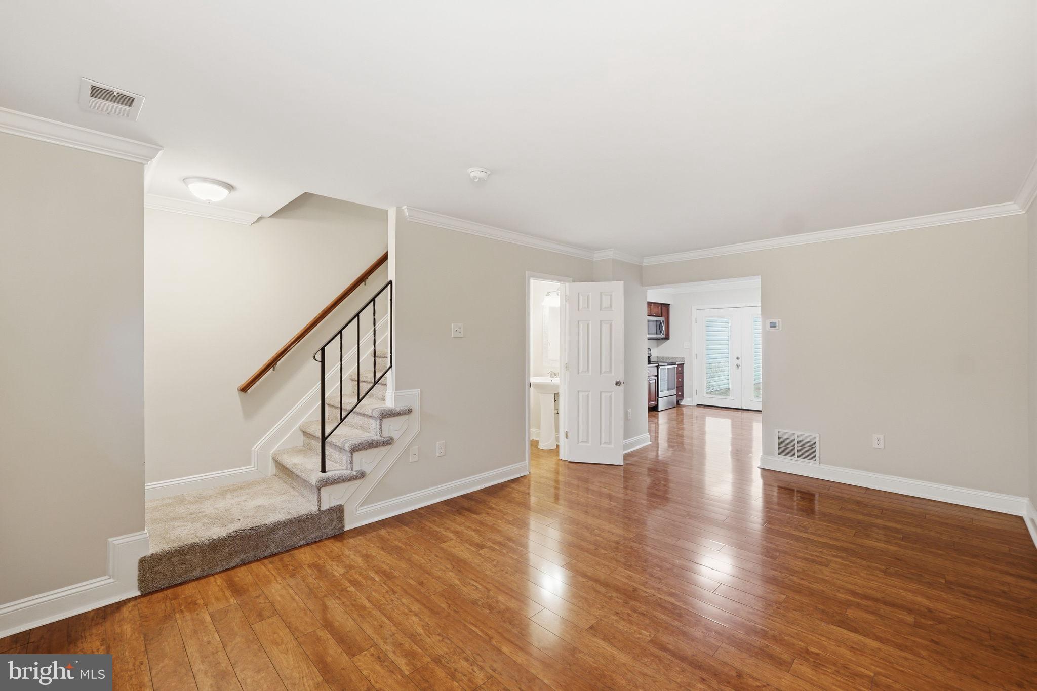 524 Lancaster Place, Unit 524 Frederick, MD 21703 - Photo 4 of 25