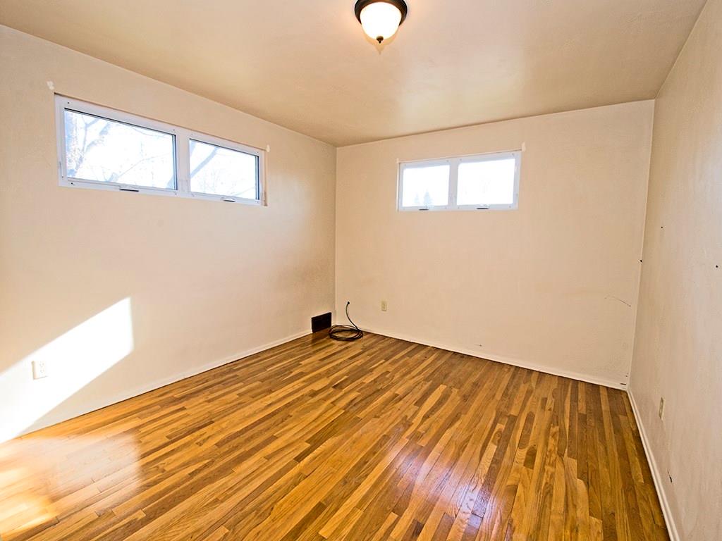 929 Lindsay Road Carnegie, PA 15106 - Photo 11 of 22 Bedroom 1