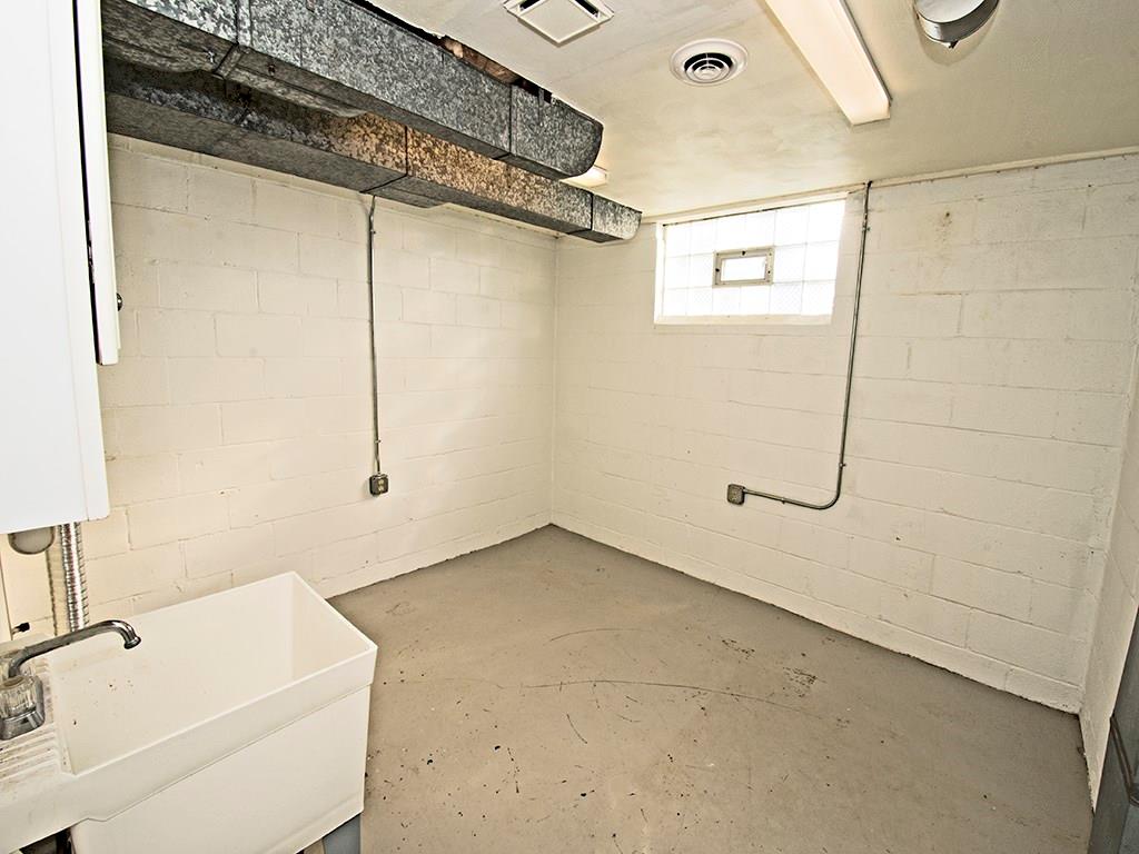 929 Lindsay Road Carnegie, PA 15106 - Photo 18 of 22 Lower level laundry area.