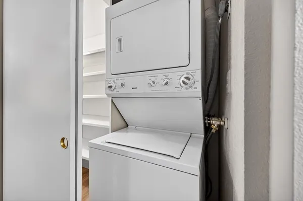 $329,000 | 3275 Vía Grande, Sacramento, CA 95825