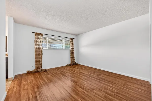 $329,000 | 3275 Vía Grande, Sacramento, CA 95825