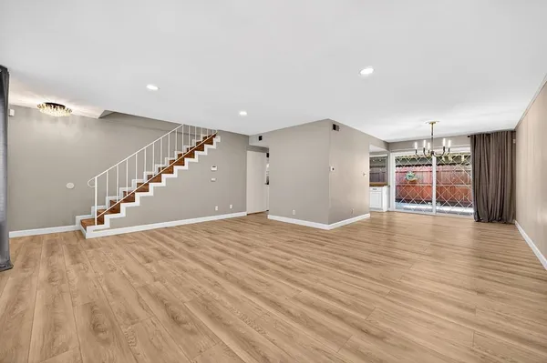 $329,000 | 3275 Vía Grande, Sacramento, CA 95825