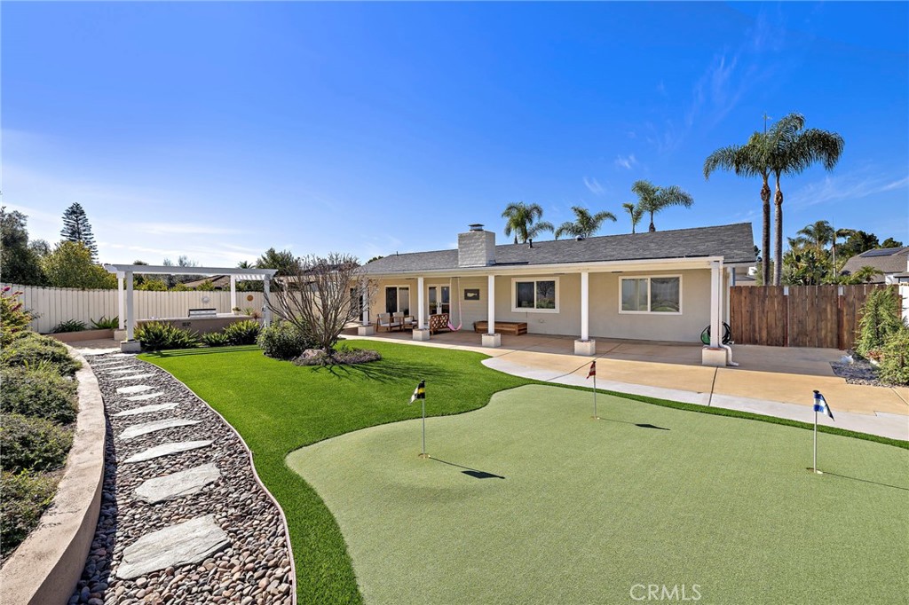7722 Anillo Way Carlsbad, CA 92009 - Photo 28 of 42