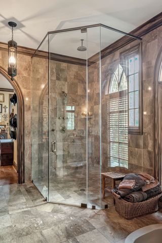 $8,100,000 | 1108 Belle Meade Boulevard, Nashville, TN 37205