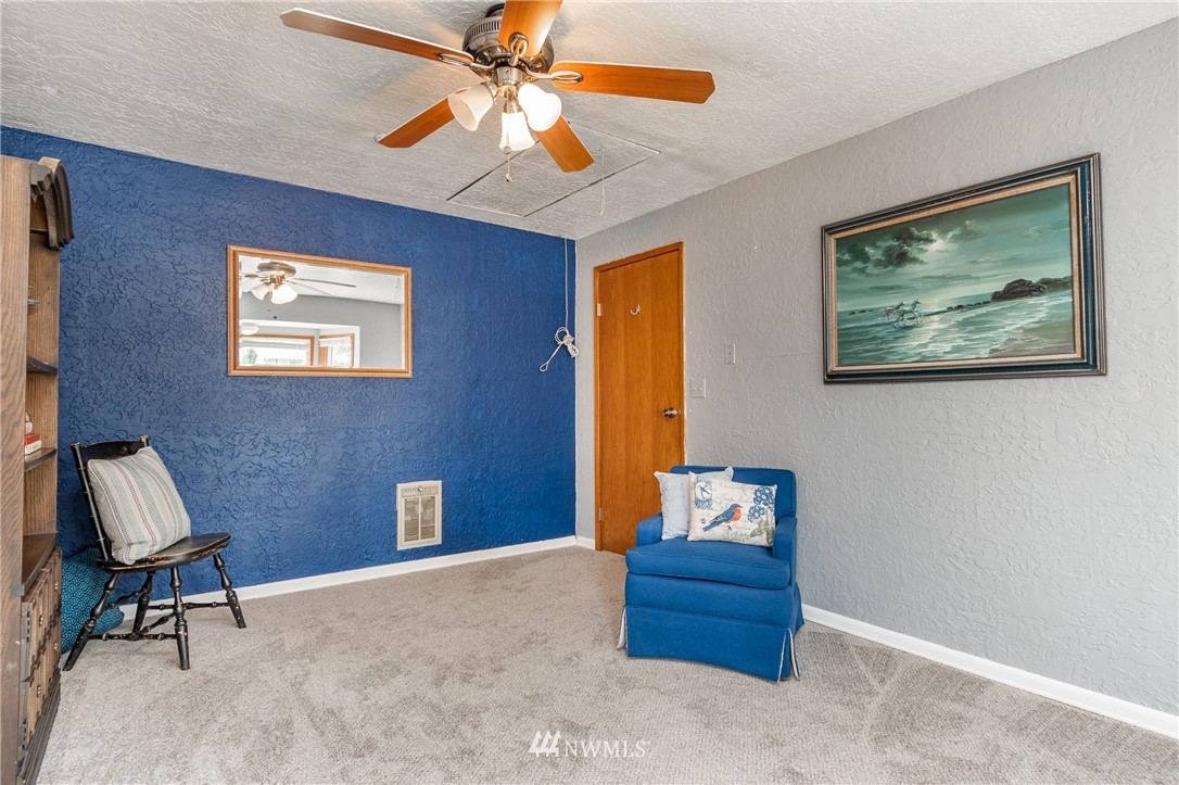 1070 Ridgeway Drive Oak Harbor, WA 98277 - Photo 18 of 23 Gallery Image 18