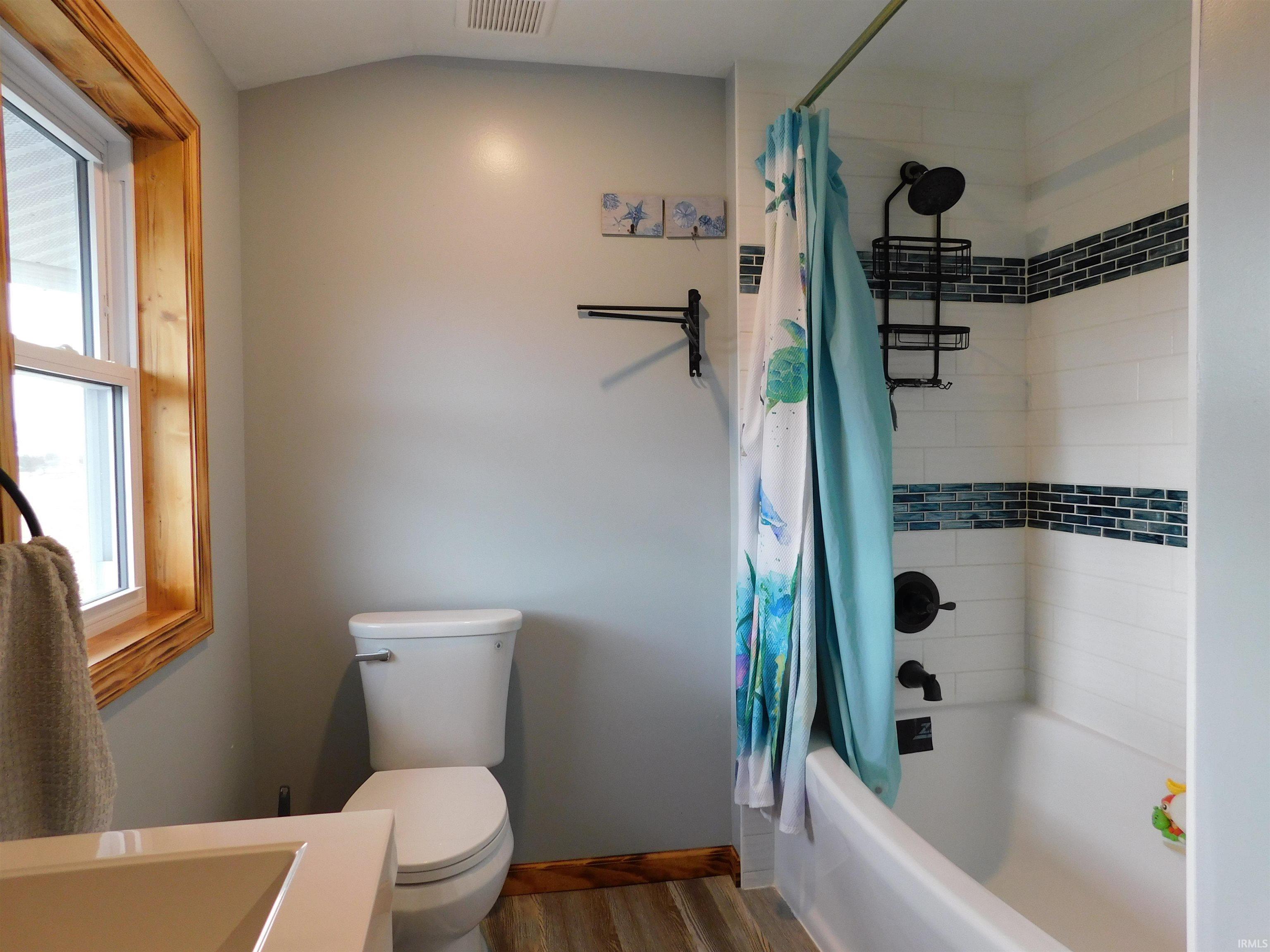 9420 East Division Road Akron, IN 46910 - Photo 23 of 33
