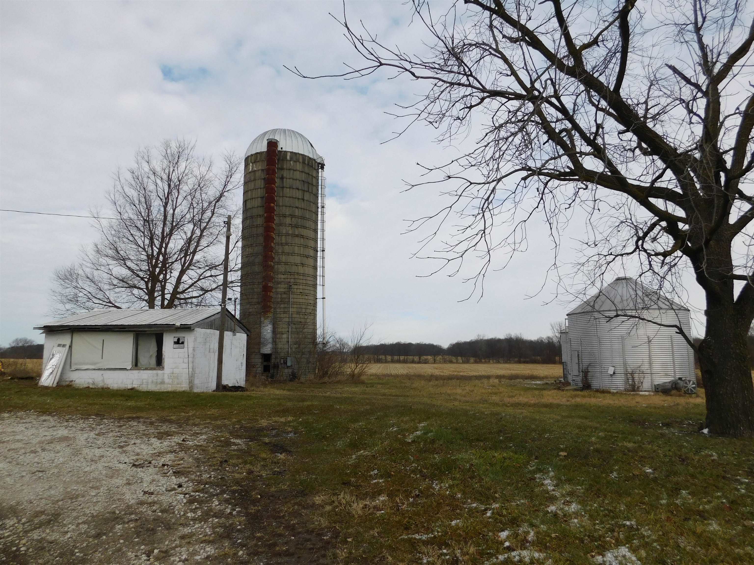 9420 East Division Road Akron, IN 46910 - Photo 31 of 33