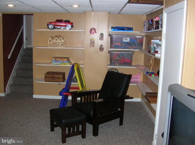 9709 Greenel Road Damascus, MD 20872 - Photo 14 of 23 Recreation Room #2