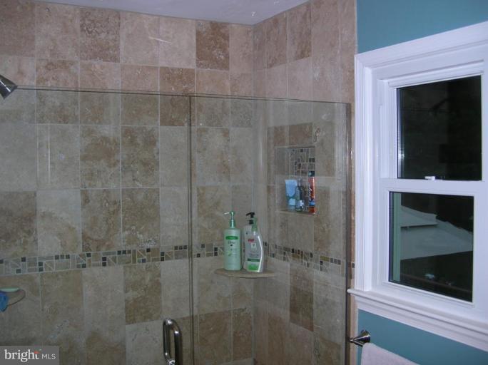 9709 Greenel Road Damascus, MD 20872 - Photo 19 of 23 Master Bath #2