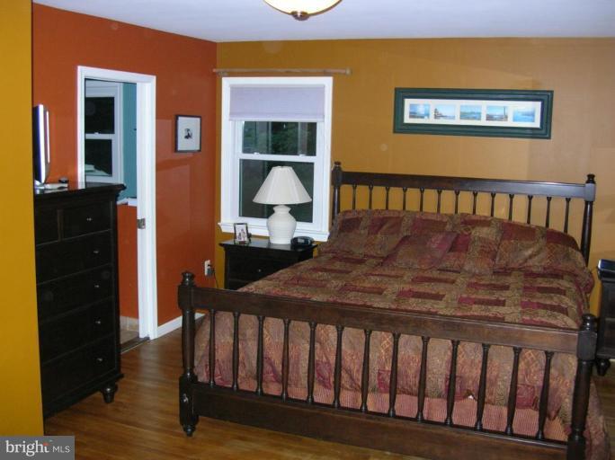 9709 Greenel Road Damascus, MD 20872 - Photo 20 of 23 Master Bedroom