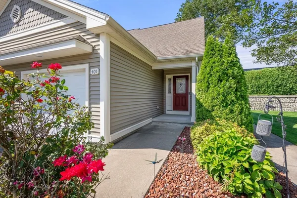 $505,000 | 517 Ideal Lane, Unit 401, Ludlow, MA 01056