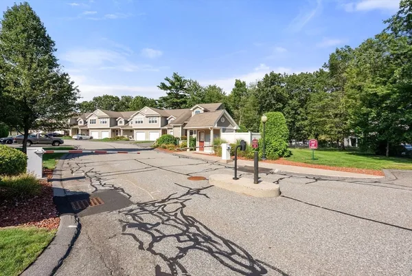 $505,000 | 517 Ideal Lane, Unit 401, Ludlow, MA 01056