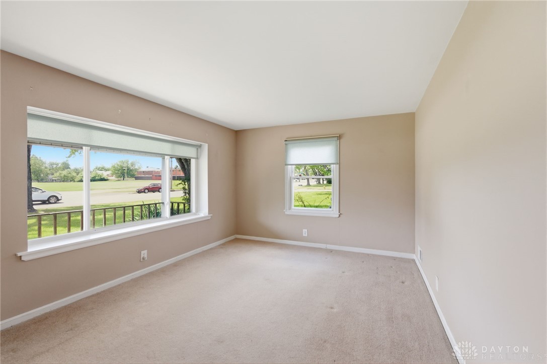1290 Main Street Hamilton, OH 45013 - Photo 2 of 49