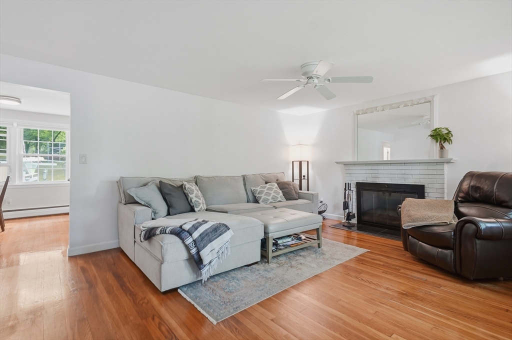 51 Tyler Street Methuen, MA 01844 - Photo 5 of 42