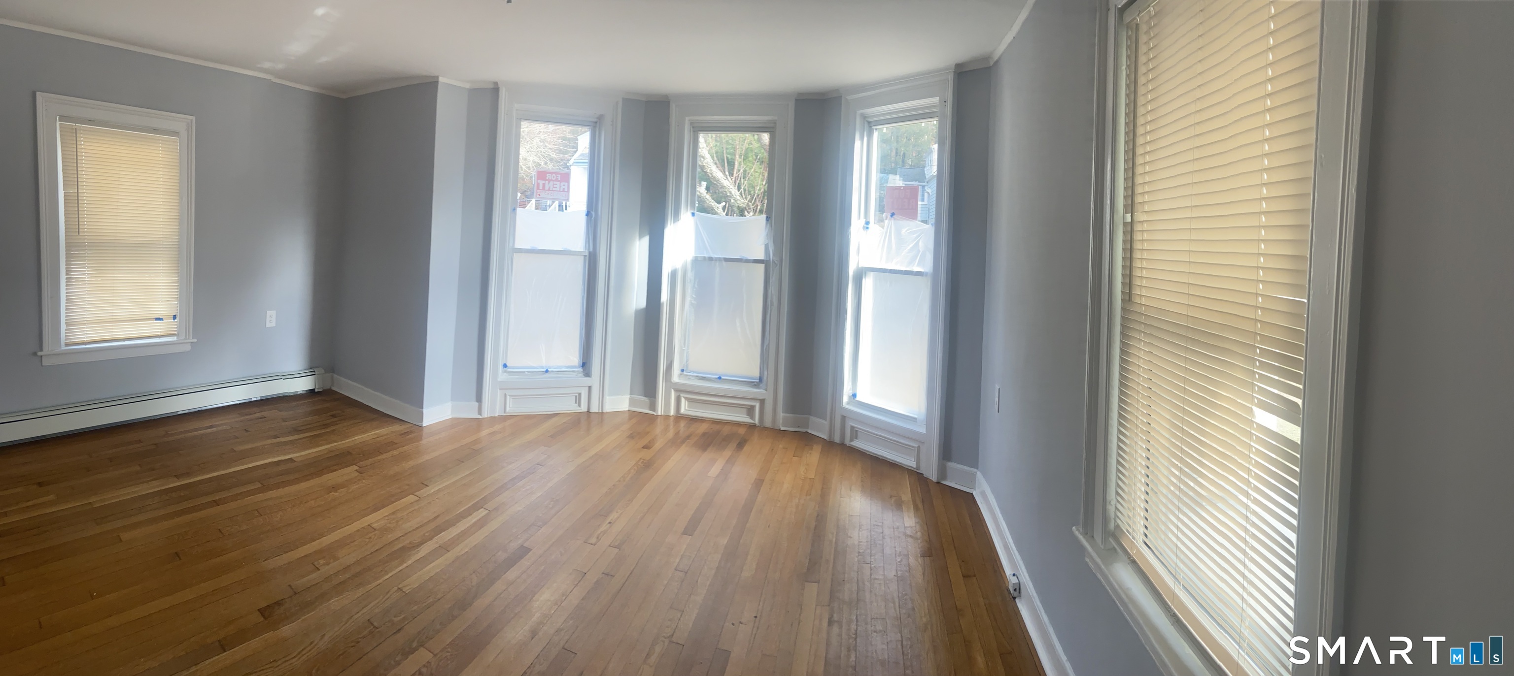 739 Frost Road Waterbury, CT 06705 - Photo 3 of 9 Gallery Image 3