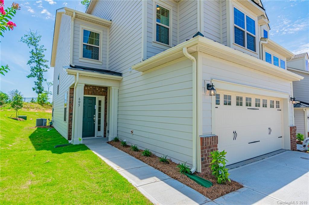 605 Amber Meadows Way, Unit 266 Tega Cay, SC 29708 - Photo 3 of 35