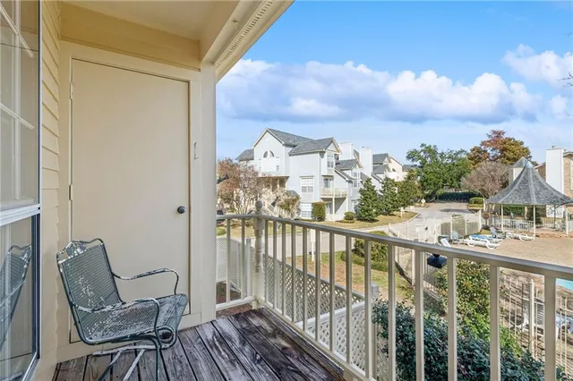 $289,000 | 2802 Audubon Trace, Unit 2802, Jefferson, LA 70121