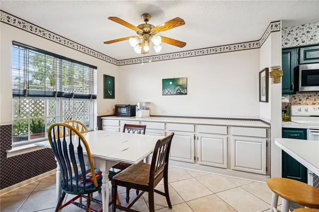 $289,000 | 2802 Audubon Trace, Unit 2802, Jefferson, LA 70121