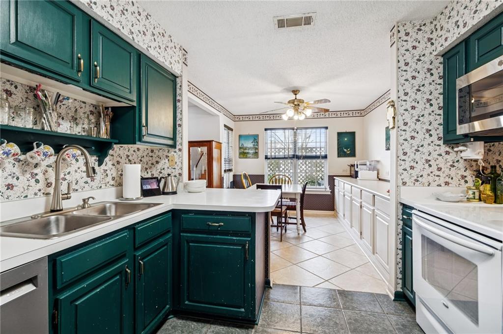 2802 Audubon Trace, Unit 2802 Jefferson, LA 70121 - Photo 9 of 22