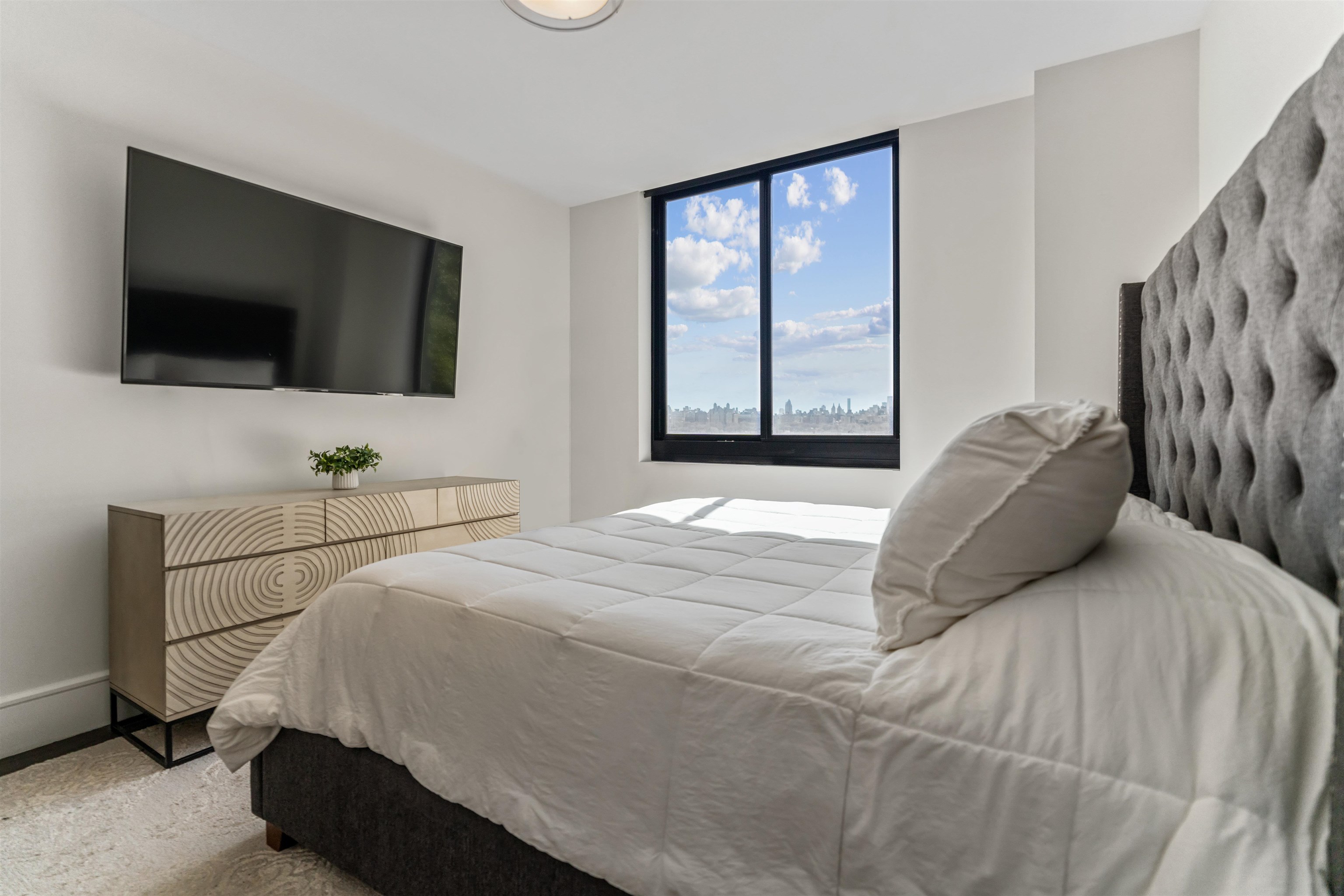 8701 Churchill Road, Unit 901 North Bergen, NJ 07047 - Photo 18 of 46 Gallery Image 18