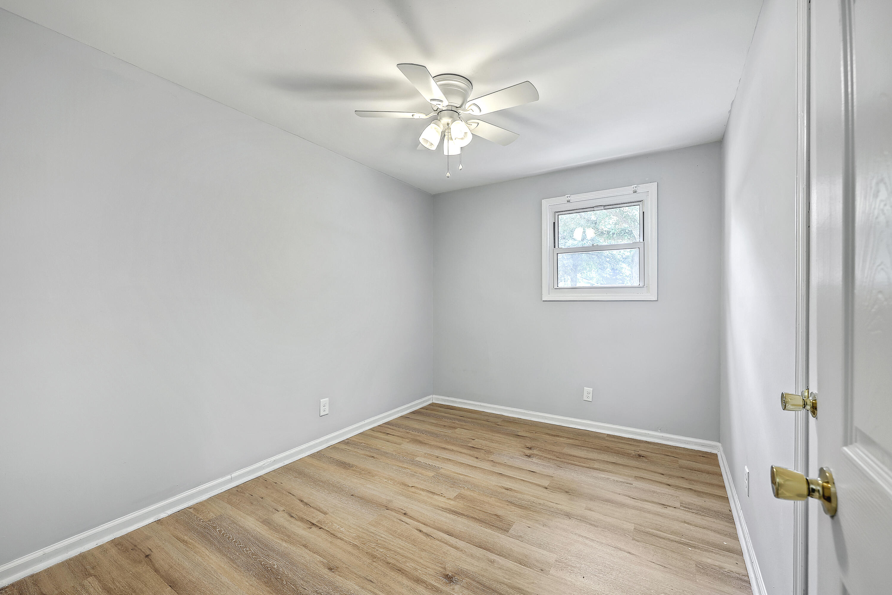 1604 Pineview Road Charleston, SC 29407 - Photo 20 of 29 ZYN_8389_90_91_92_93_94_95