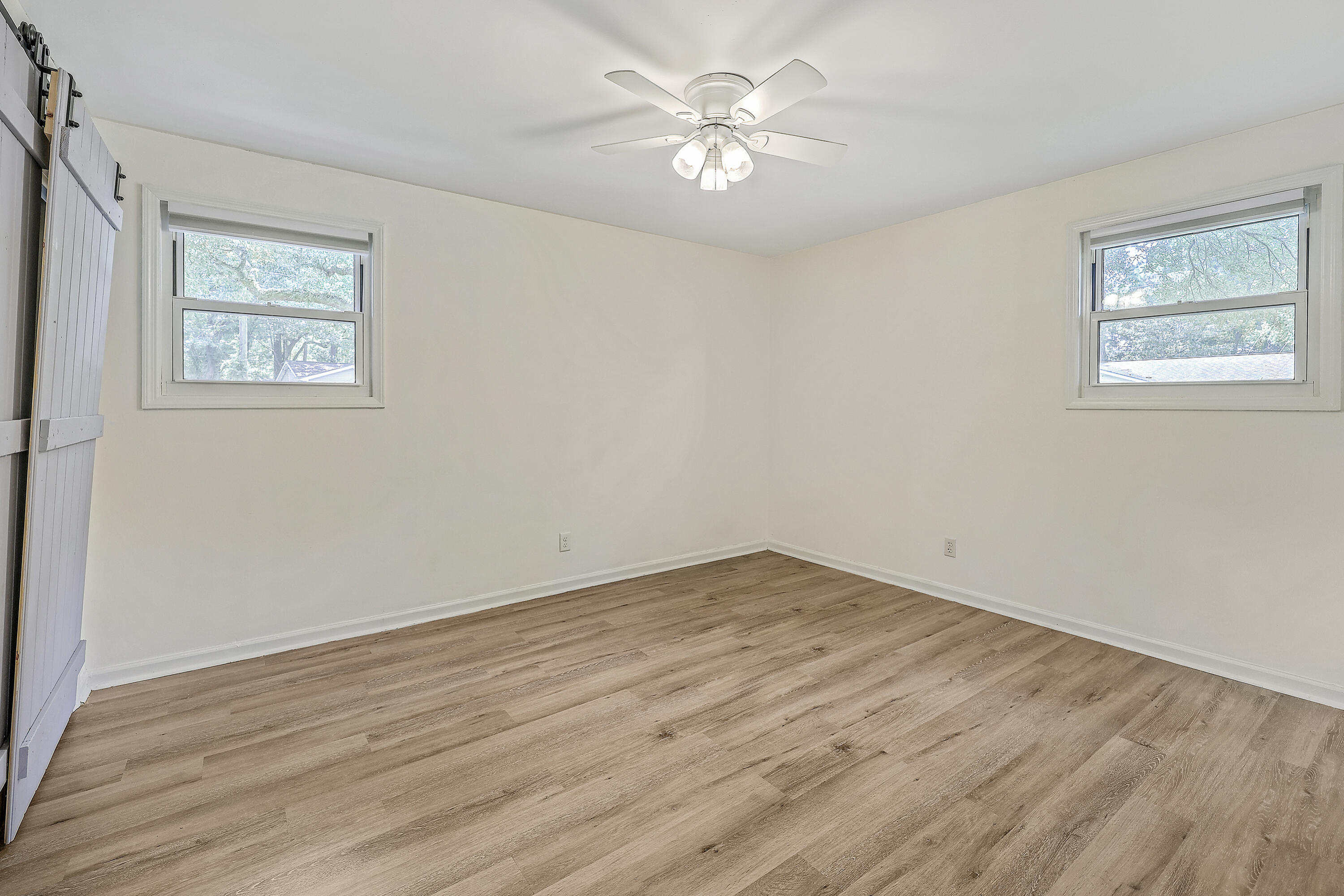 1604 Pineview Road Charleston, SC 29407 - Photo 21 of 29 ZYN_8396_397_398_399_400_401_402