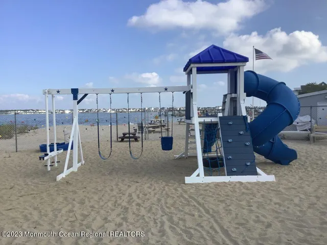 $4,000 | 26 Channel Road, Toms River, NJ 08753