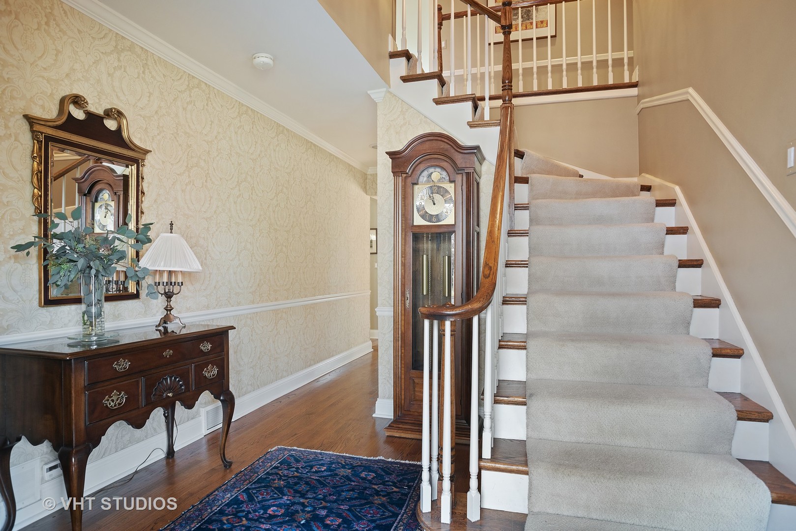 1204 Raleigh Road Glenview, IL 60025 - Photo 7 of 31
