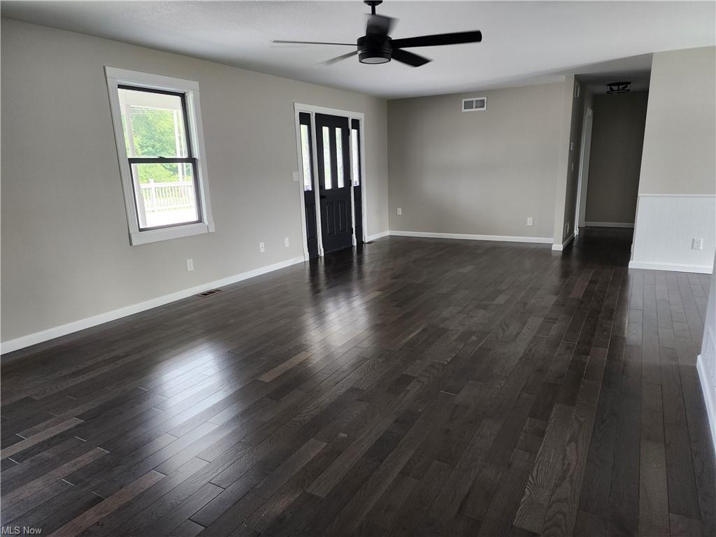 12228 Bottom Road Dresden, OH 43821 - Photo 7 of 31 GetMedia.ashx-73