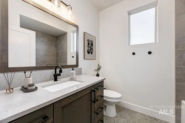 $714,800 | 7012 South Palatino Avenue, Meridian, ID 83642