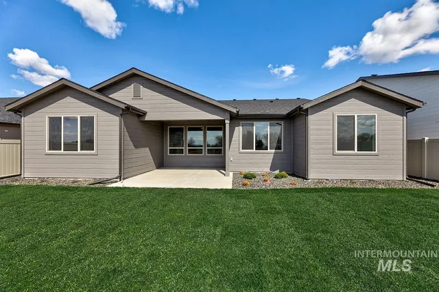 $714,800 | 7012 South Palatino Avenue, Meridian, ID 83642