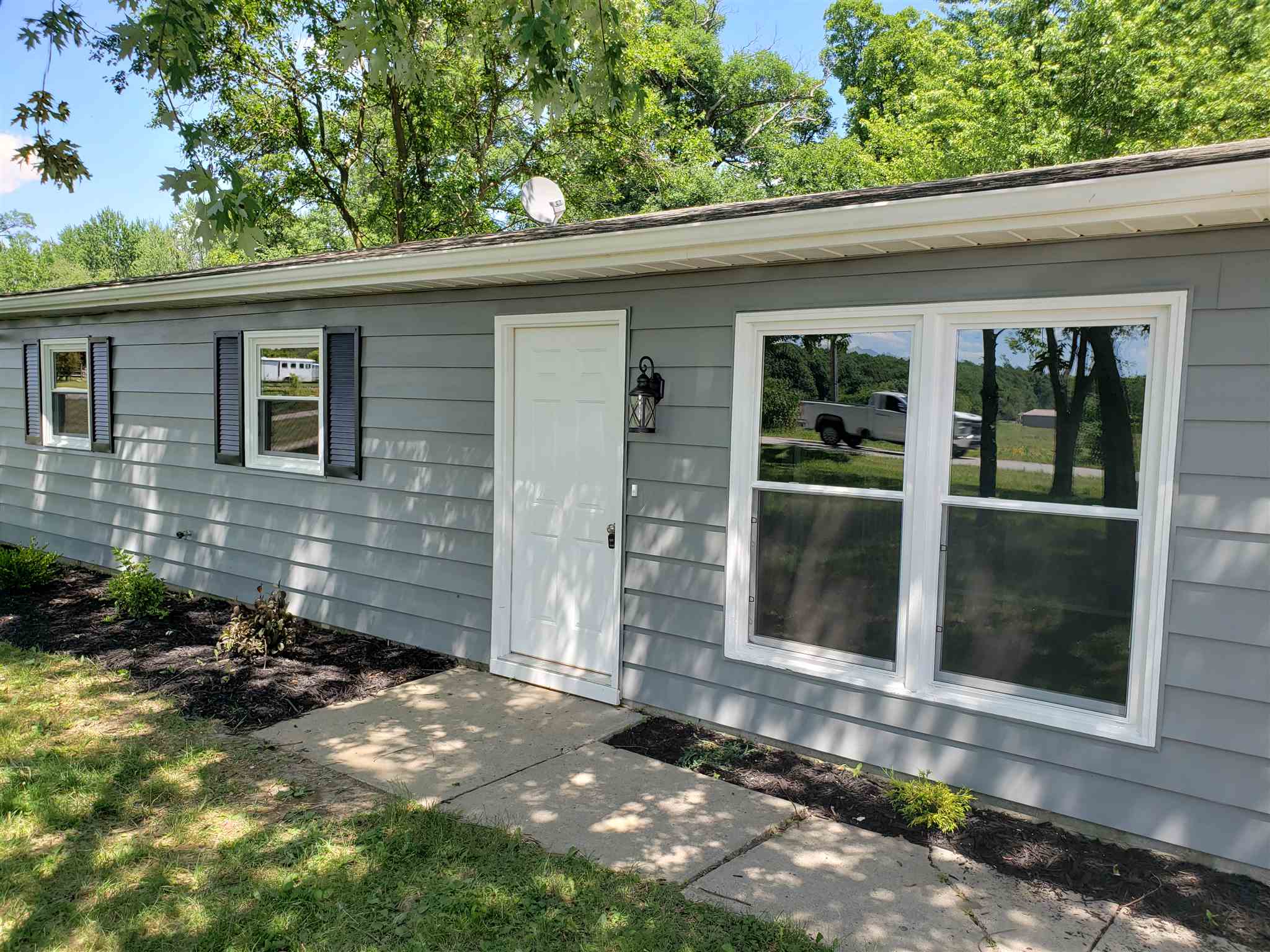 3947 County Road 59 Butler, IN 46721 - Photo 3 of 34