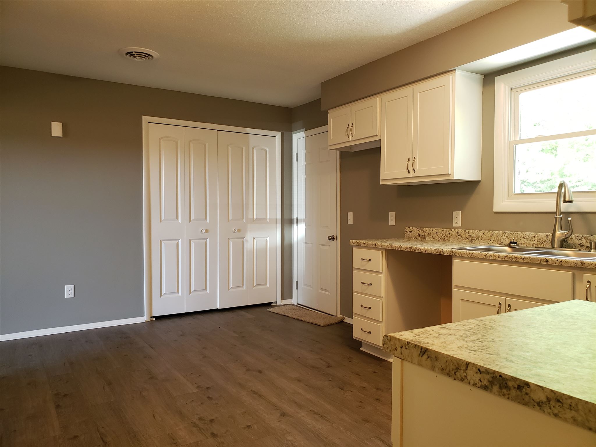 3947 County Road 59 Butler, IN 46721 - Photo 6 of 34
