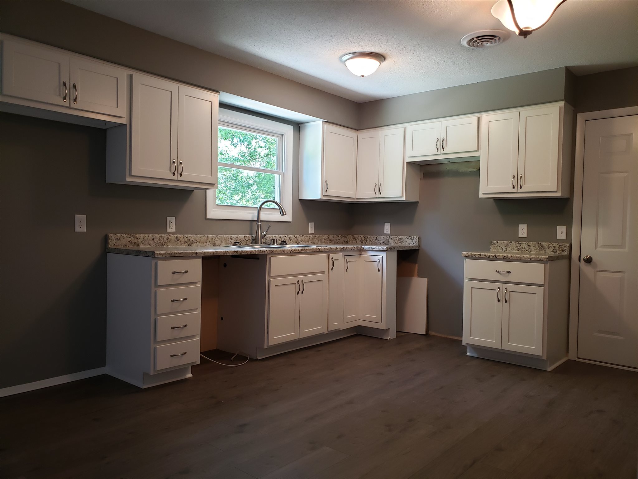 3947 County Road 59 Butler, IN 46721 - Photo 7 of 34