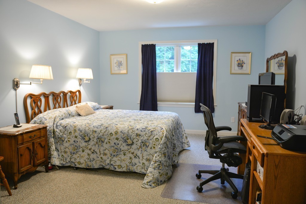 56 Riley Road, Unit 28 Lunenburg, MA 01462 - Photo 13 of 31