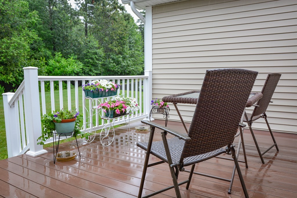 56 Riley Road, Unit 28 Lunenburg, MA 01462 - Photo 2 of 31