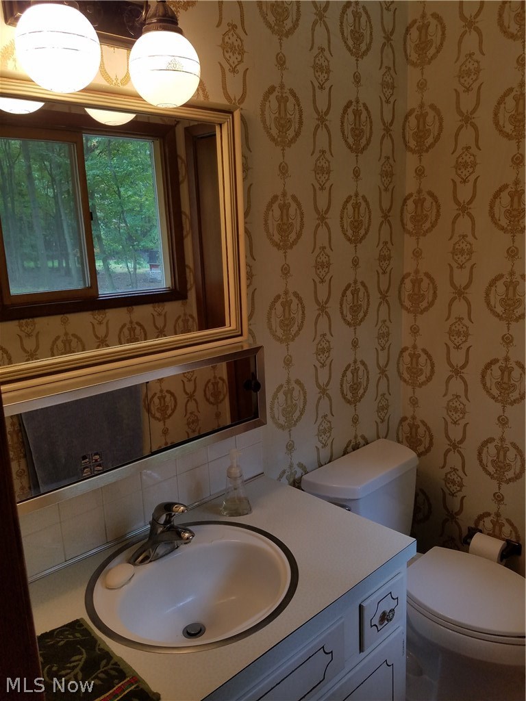 3024 Rockefeller Road Wickliffe, OH 44092 - Photo 18 of 31 Gallery Image 18