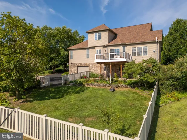 $589,000 | 1458 Highfield Court, Chambersburg, PA 17202