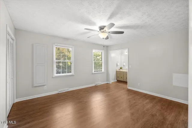 $238,000 | 2016 Williamsburg Square, Unit 2016, Johnson City, TN 37604