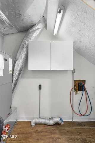 $238,000 | 2016 Williamsburg Square, Unit 2016, Johnson City, TN 37604