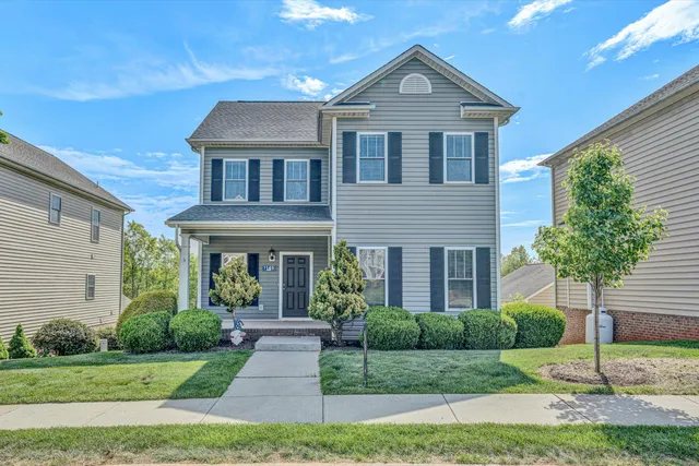 $400,000 | 1145 Cranberry Court, Moneta, VA 24121