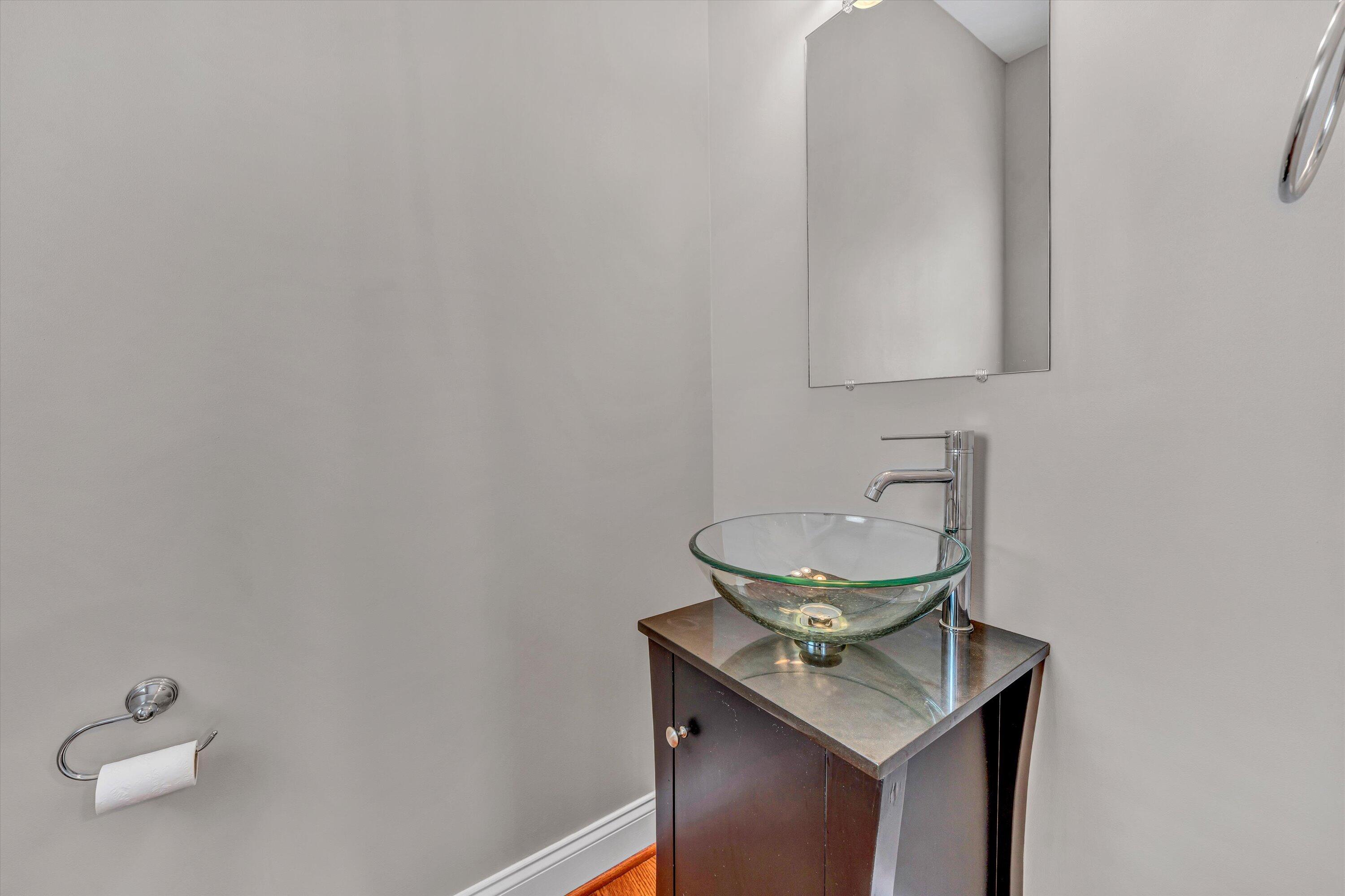 1145 Cranberry Court Moneta, VA 24121 - Photo 19 of 46 19-DSC00040