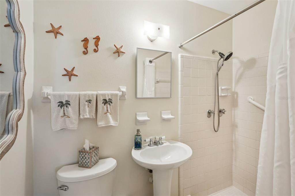 1190 Jamaica Road Venice, FL 34293 - Photo 15 of 20