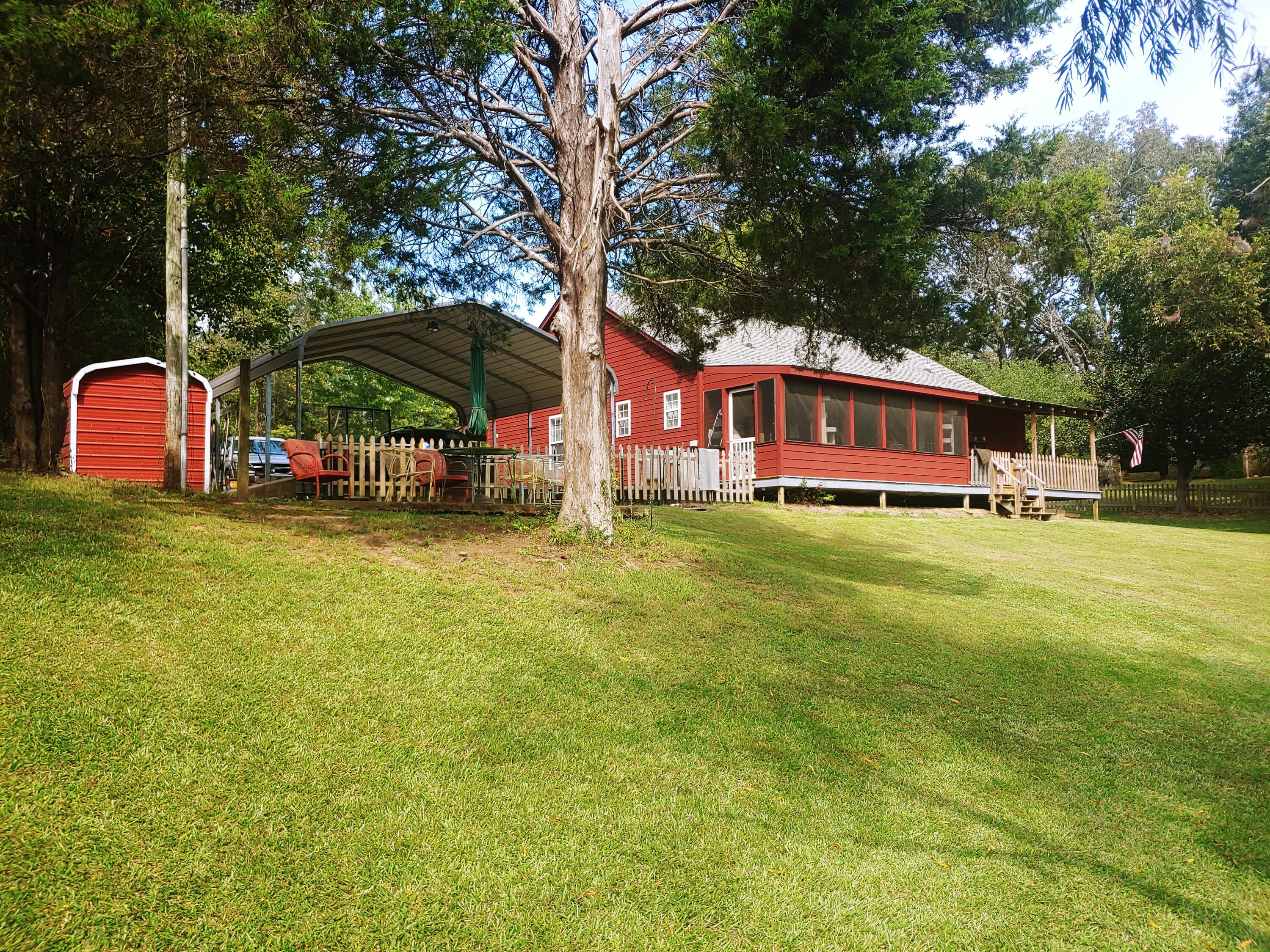 250 Embry Road Byhalia, MS 38611 - Photo 2 of 10 20211009_113304